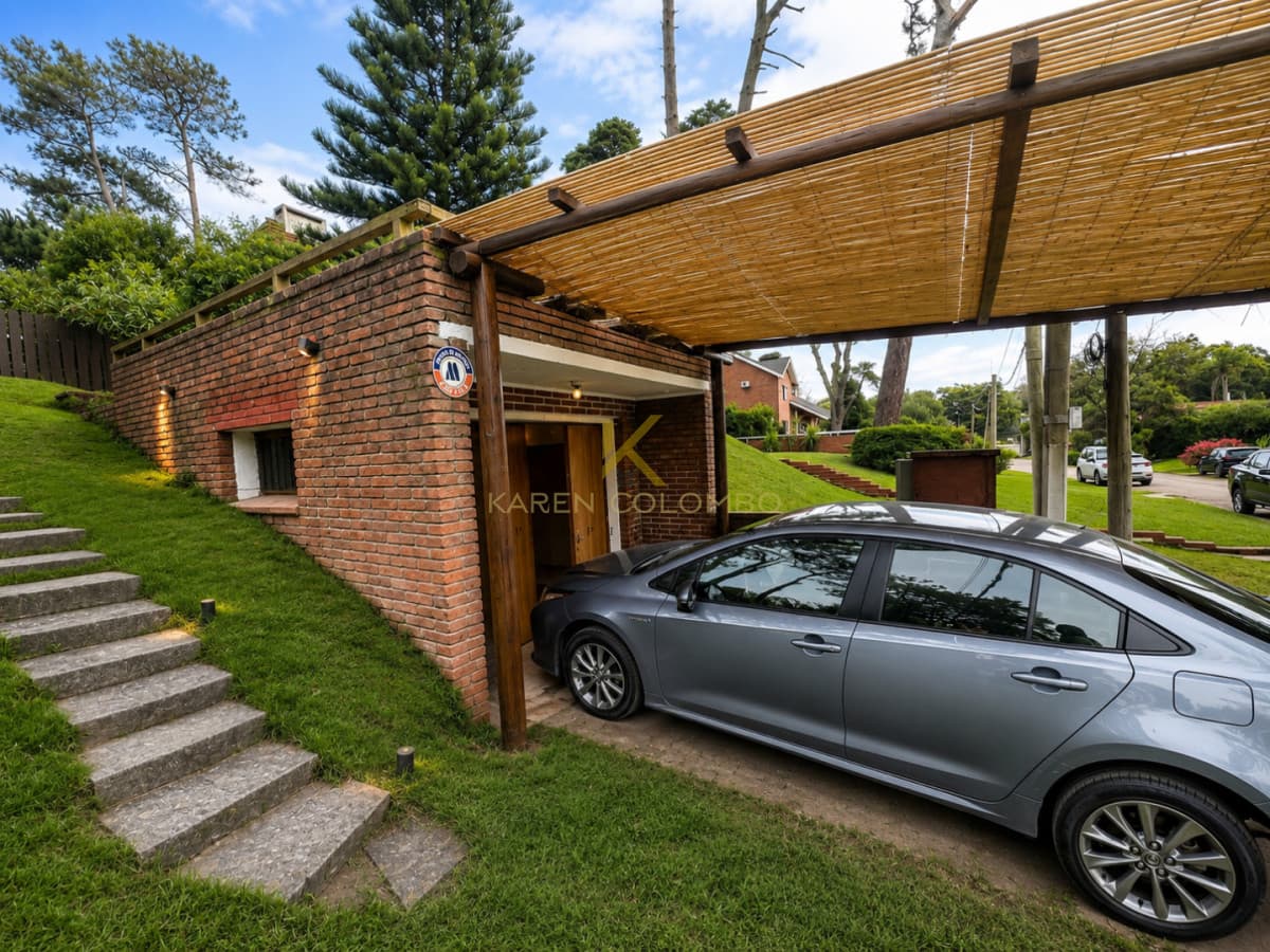 Casa en venta en Pinares, Maldonado