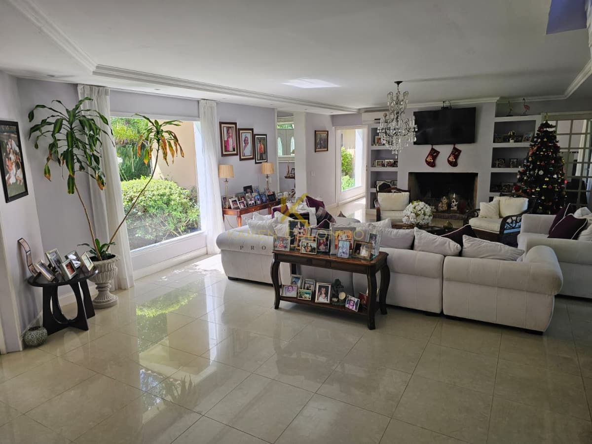 CASA EN VENTA Y ALQUILER LA ARBOLADA, PUNTA DEL ESTE