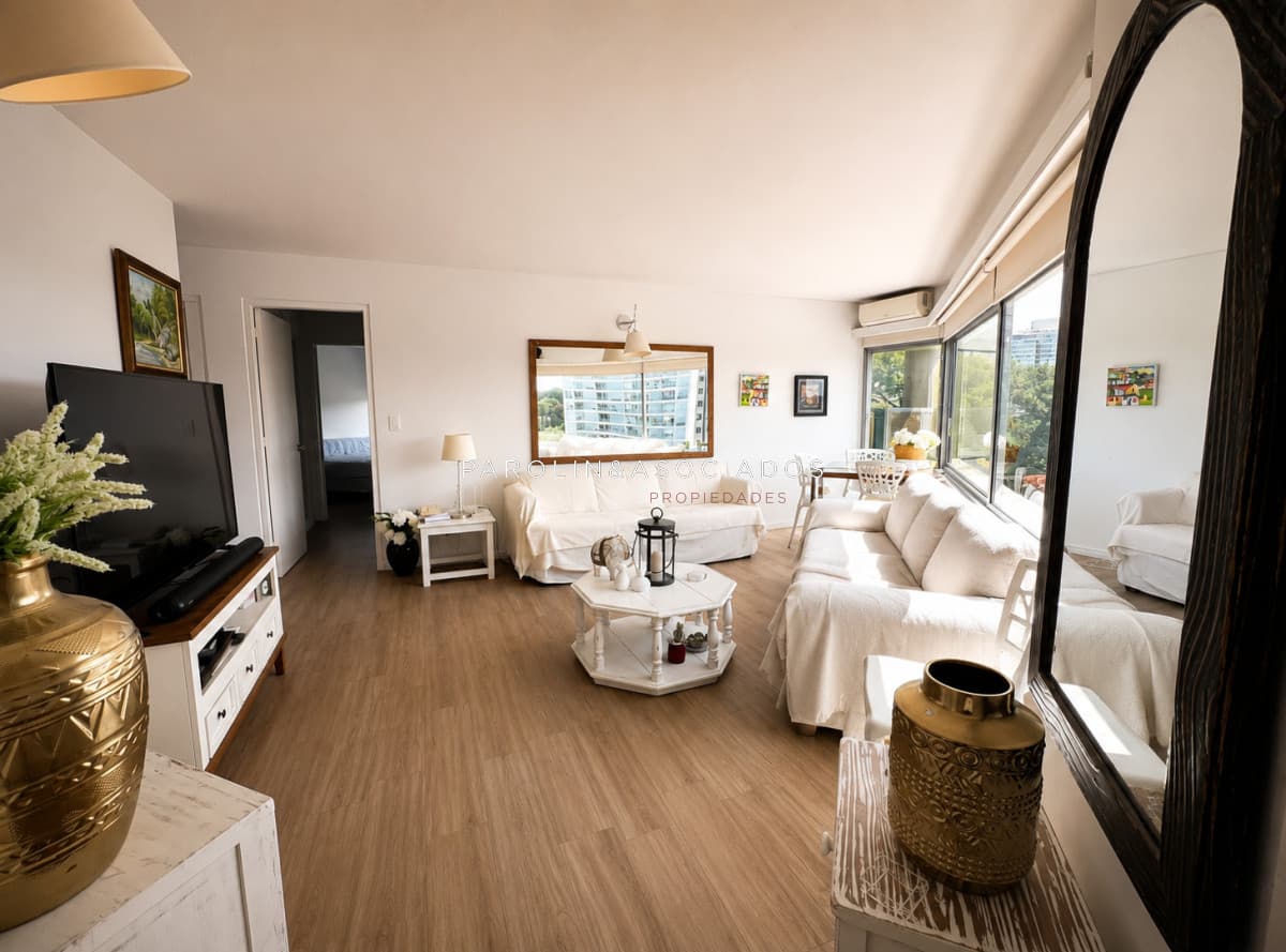 Apartamento en venta Punta del Este, Roosevelt