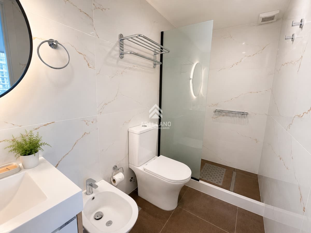 Apartamento ID.6355 - Alquiler anual apartamento 2 dormitorios Torres del Este