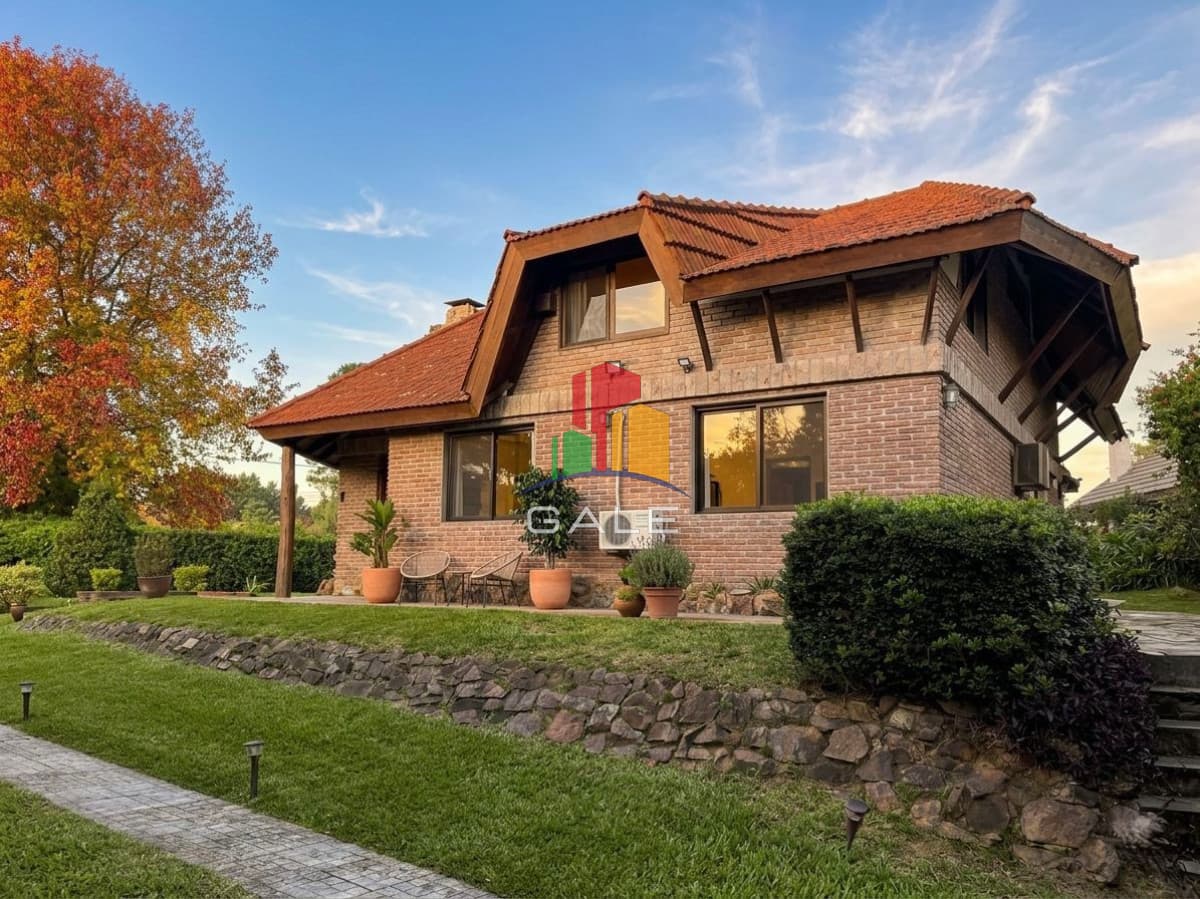 Gale Propiedades & Escribanía Casa ID.4864 - CASA EN VENTA Y ALQUILER ANUAL EN PINARES