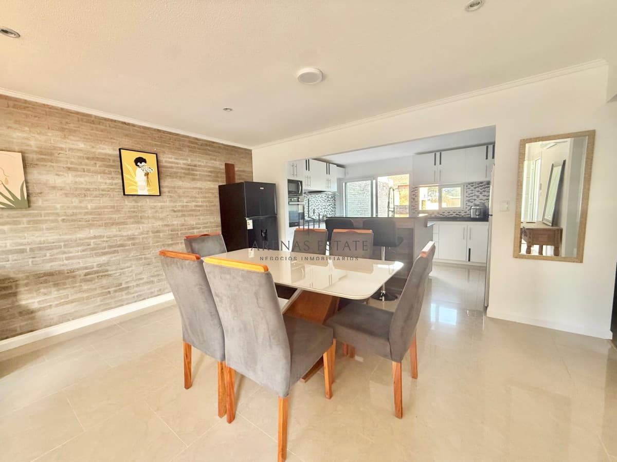 Casa ID.3973 - encantadora casa en parque Burnett