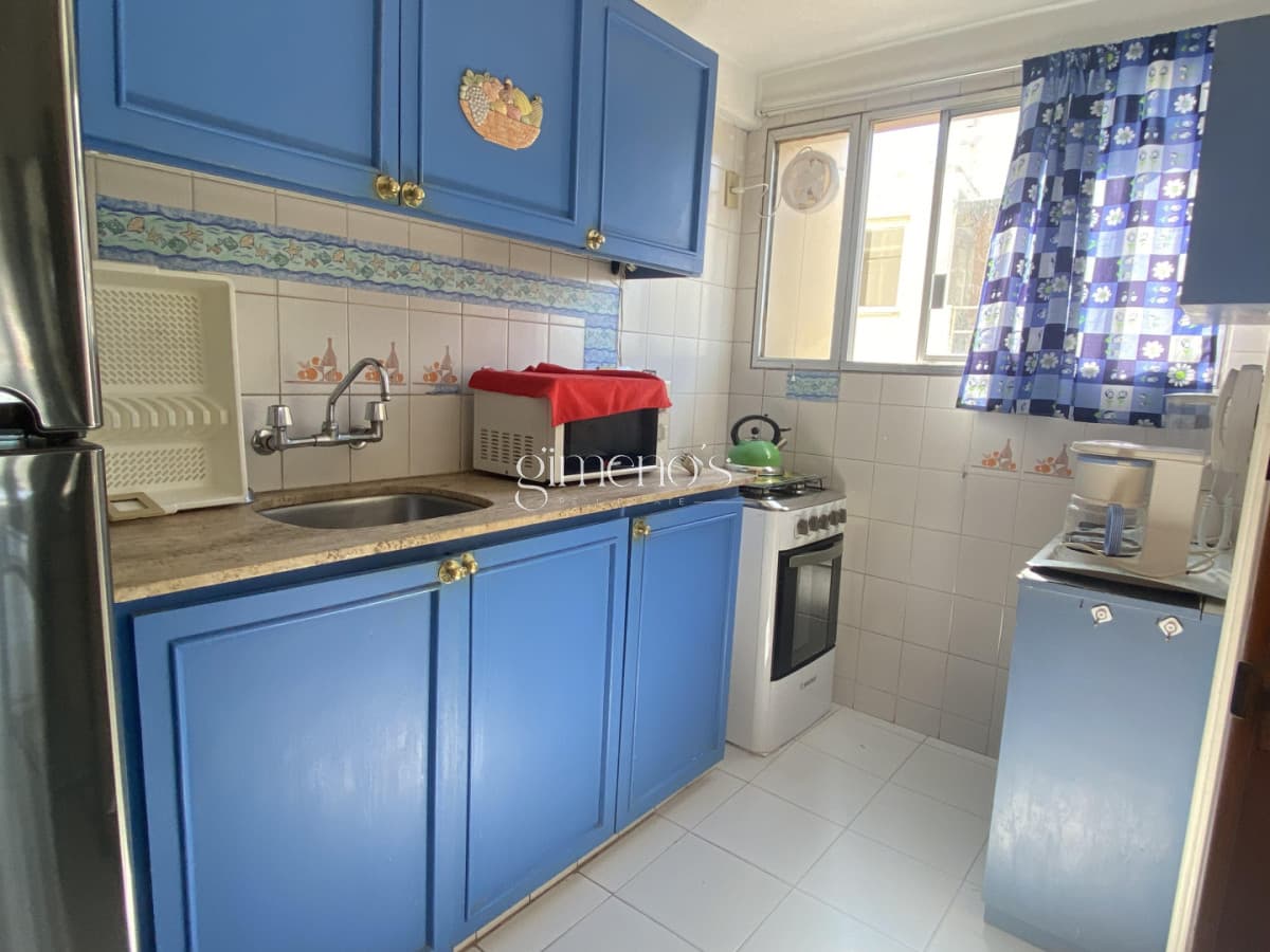 Apartamento de 2 dormitorios con vista al mar en Peninsula