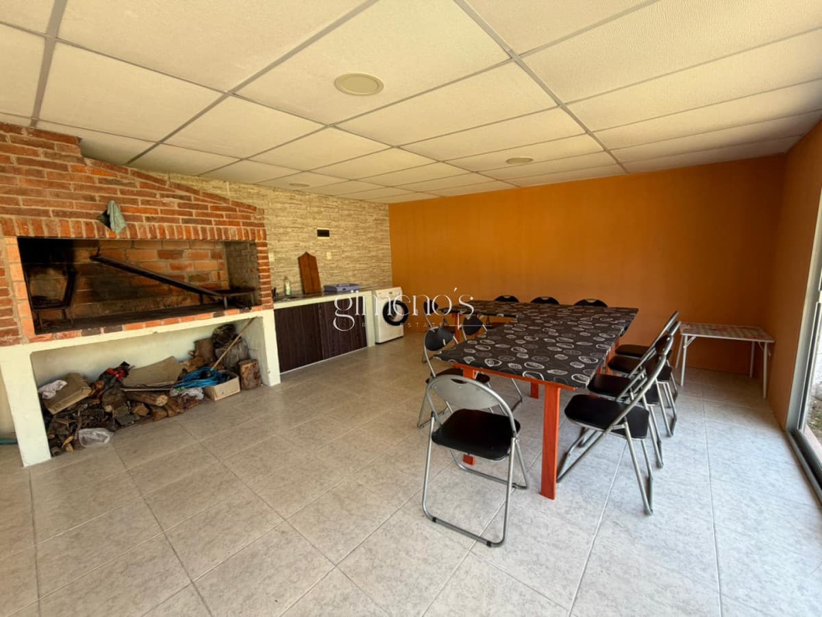 Casa Aguila Pinares  -