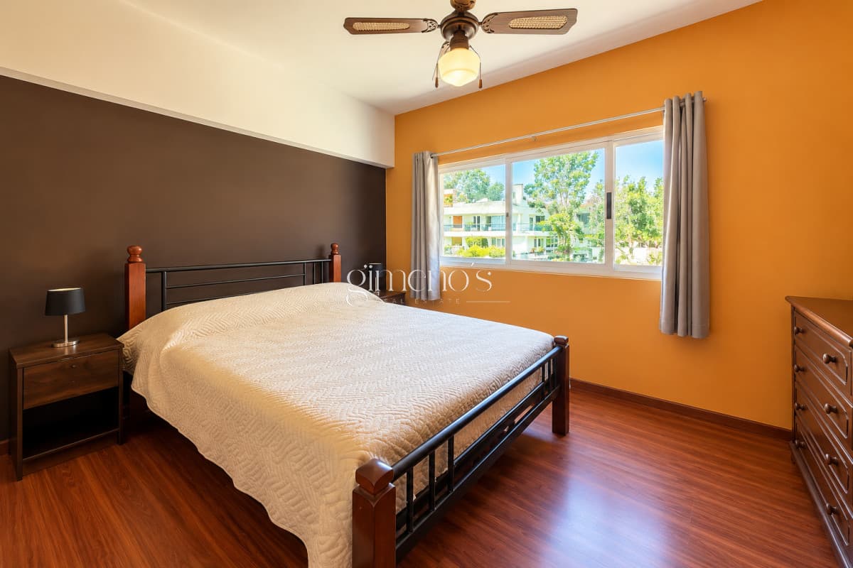 Casa Aguila Pinares  -