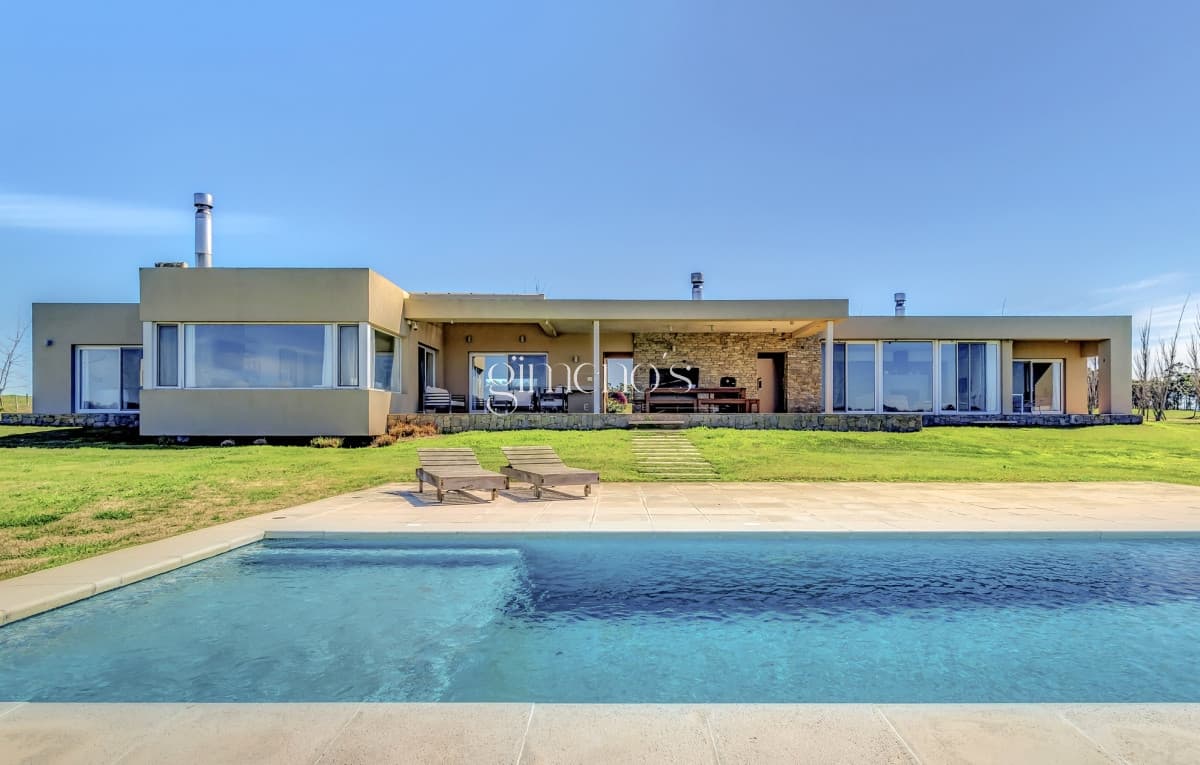 Casa en venta en Laguna de los Cisnes