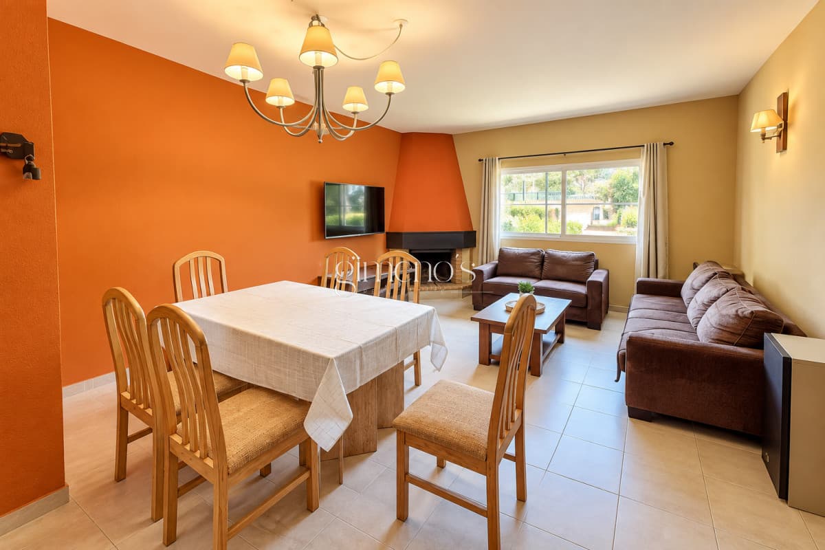Casa Aguila Pinares  -