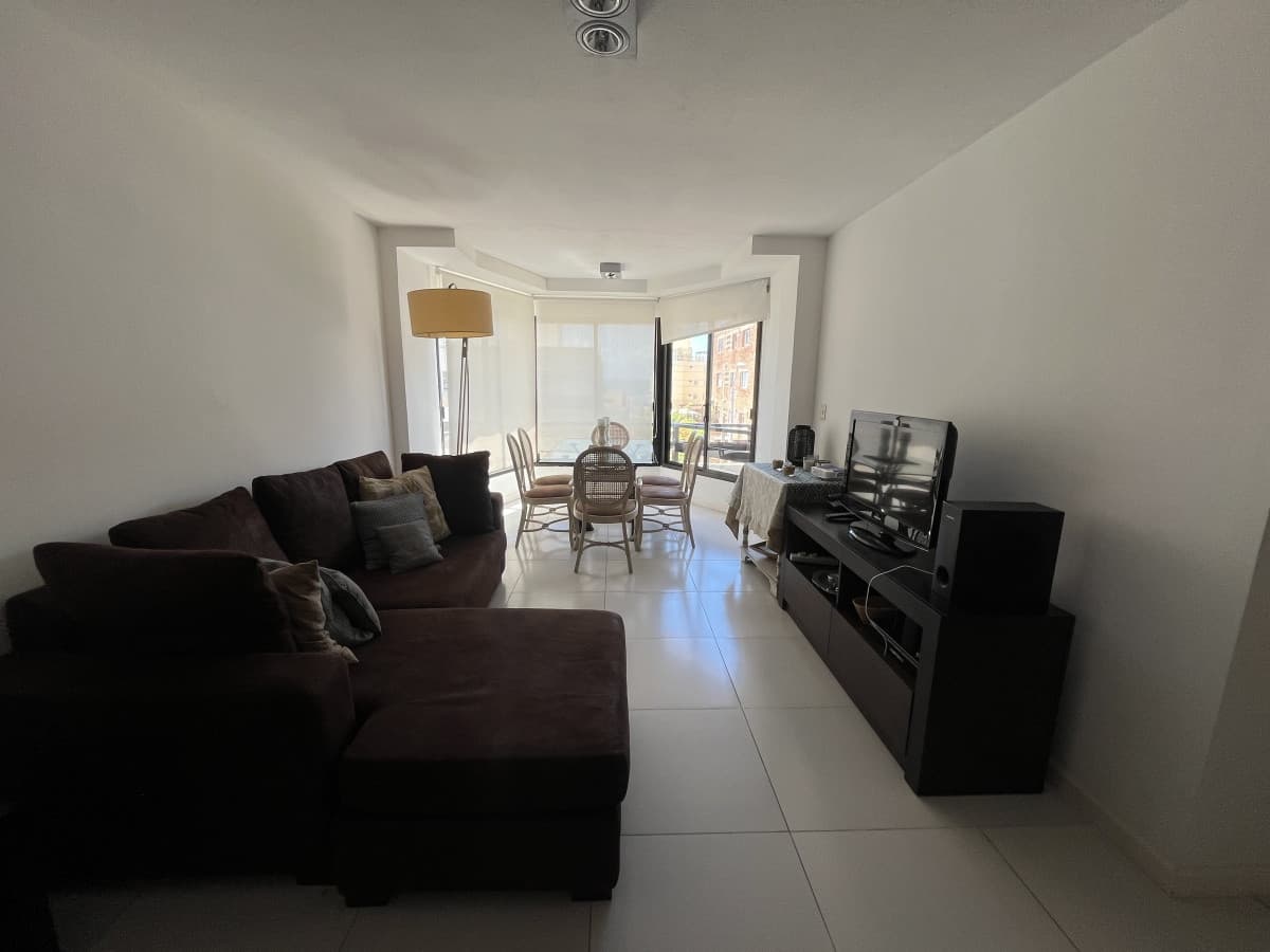 Apartamento ID.2720 - Se vende hermoso y amplio apto en la Peninsula