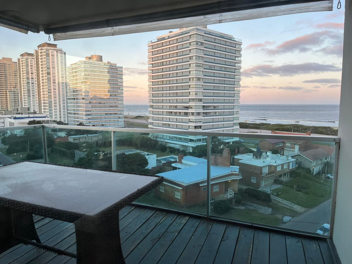 Apartamento ID.2787 - Hermoso apartamento con terraza y vista a la Playa Brava