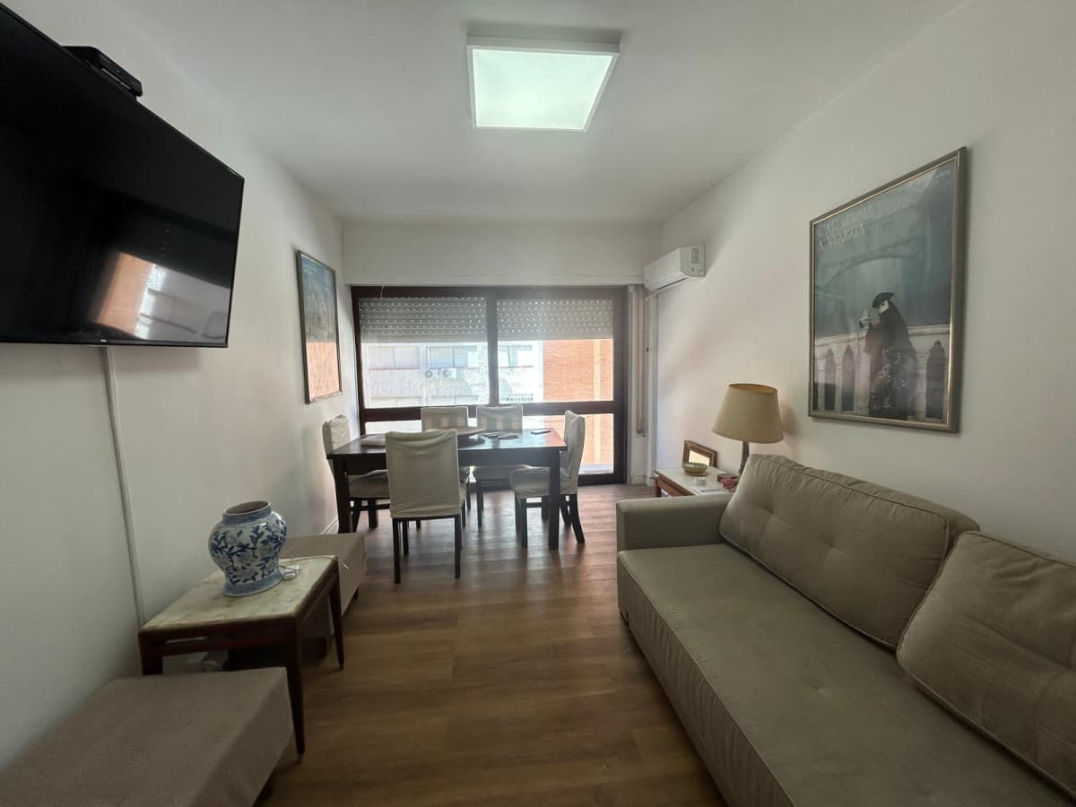Apartamento ID.1428 - Edificio Islamar, dos dormitorios, contrafrente