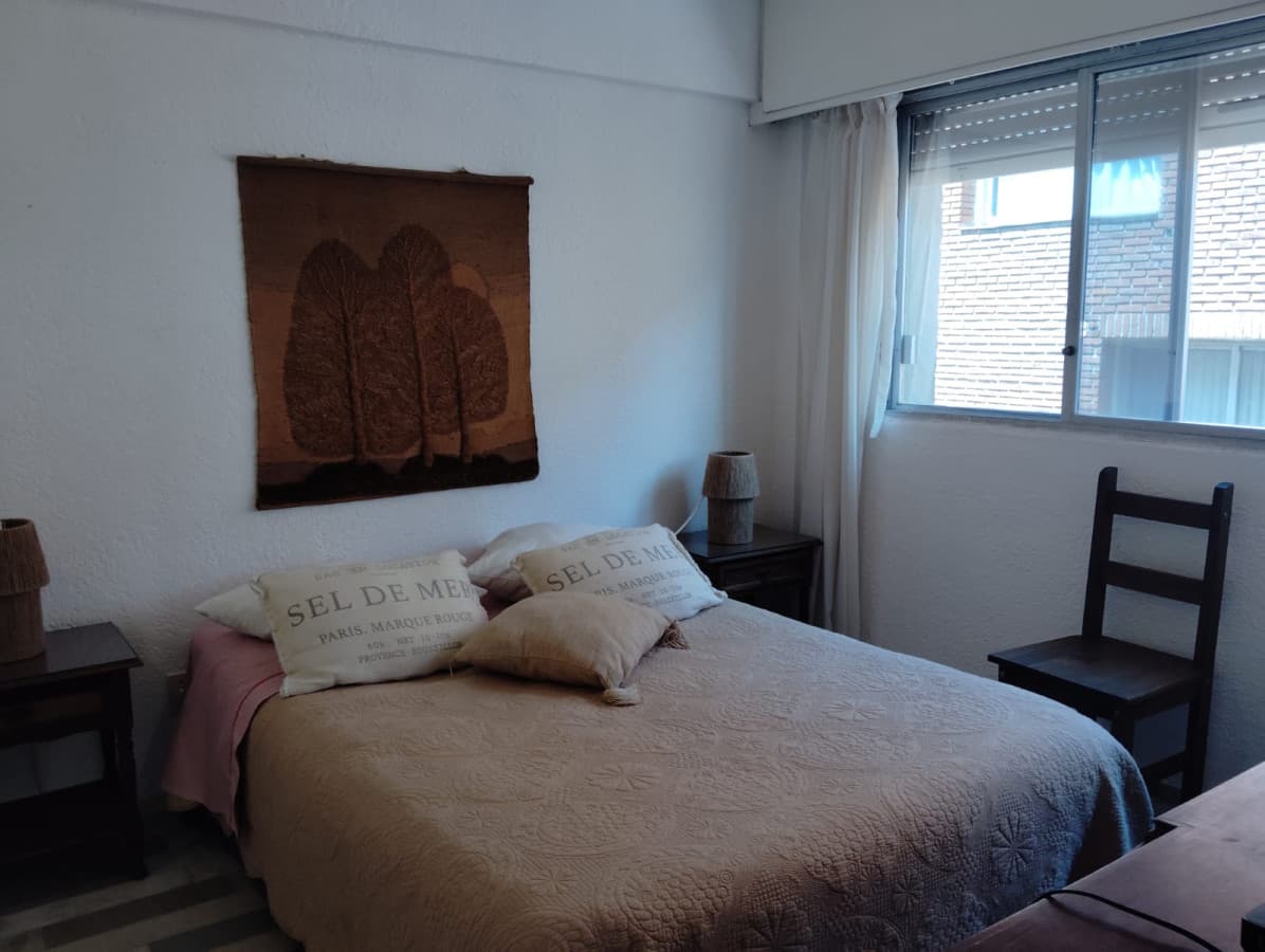 Apartamento ID.2822 - Apto en venta, Reciclado, a metros del Mar, con garage