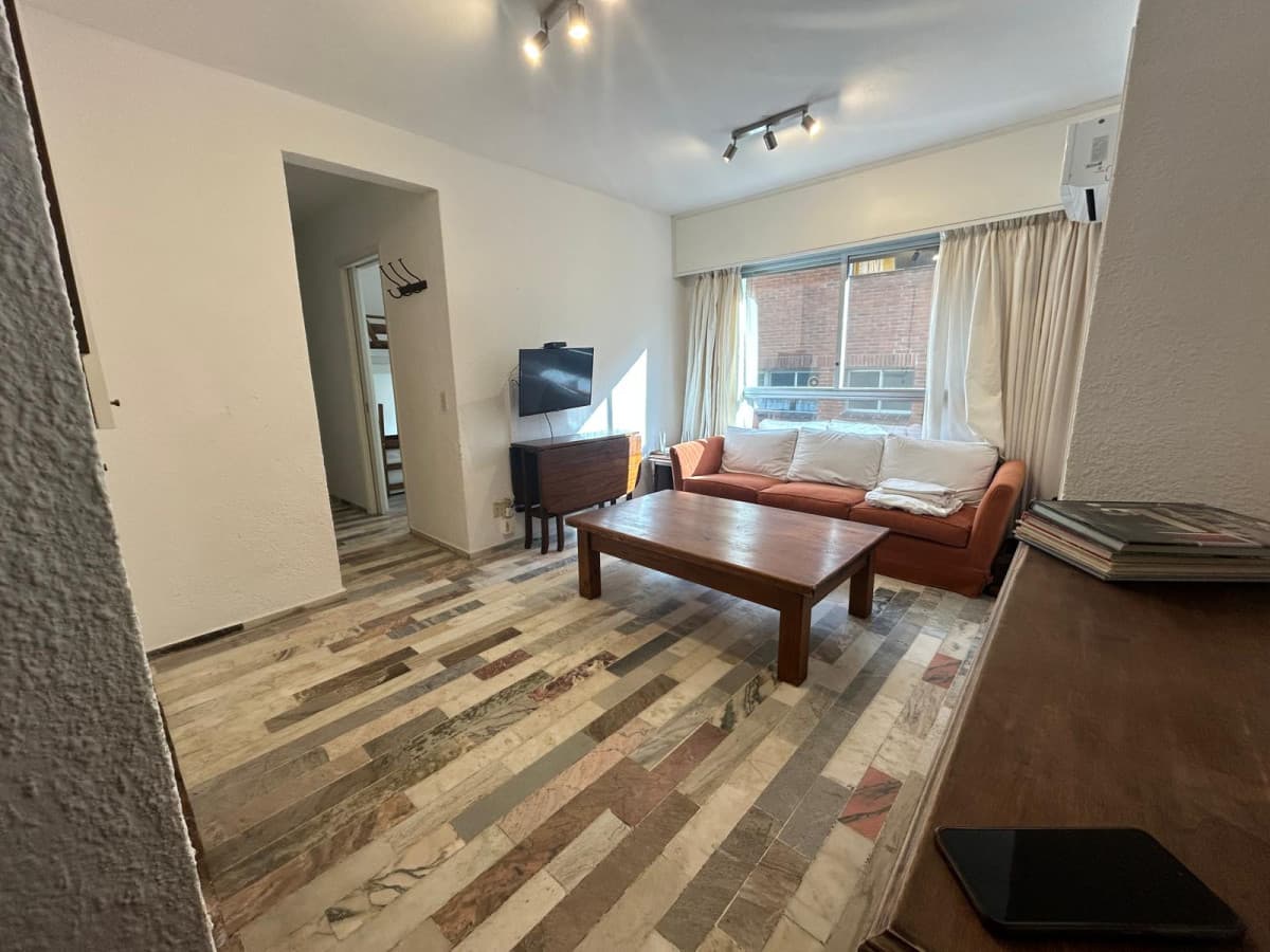 Apartamento ID.2822 - Apto en venta, Reciclado, a metros del Mar, con garage