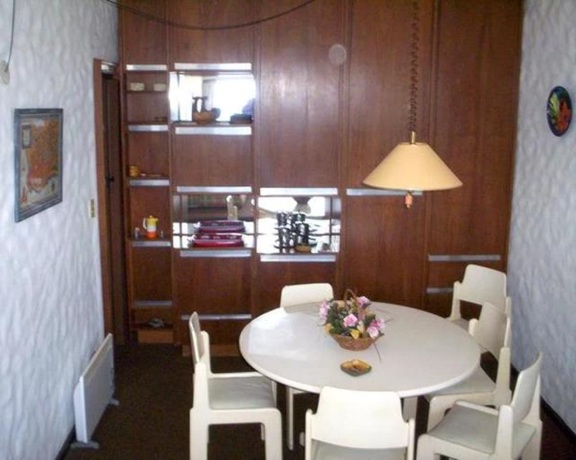 Apartamento en Brava, 1 dormitorios *  -