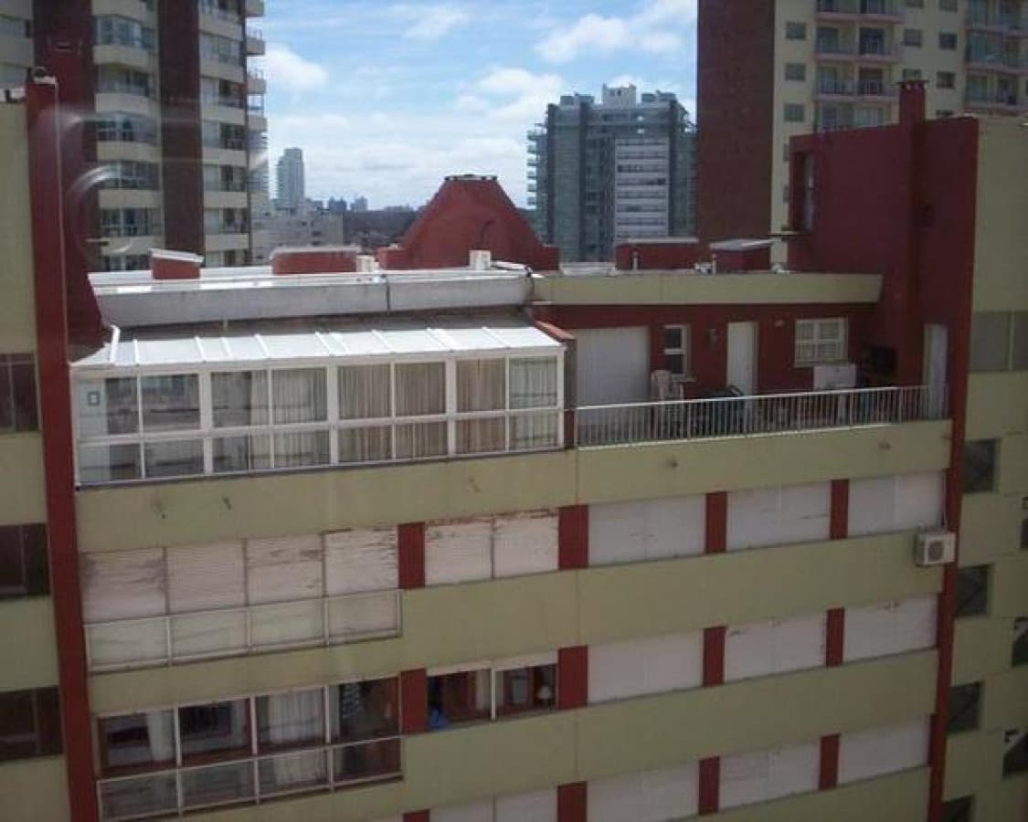 Apartamento en Brava, 1 dormitorios *  -