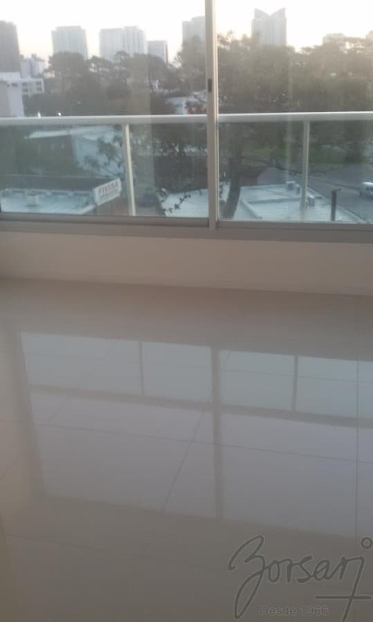 Apartamento en Roosevelt, Monoambiente *  -