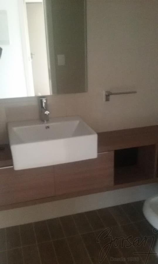 Apartamento en Roosevelt, Monoambiente *  -