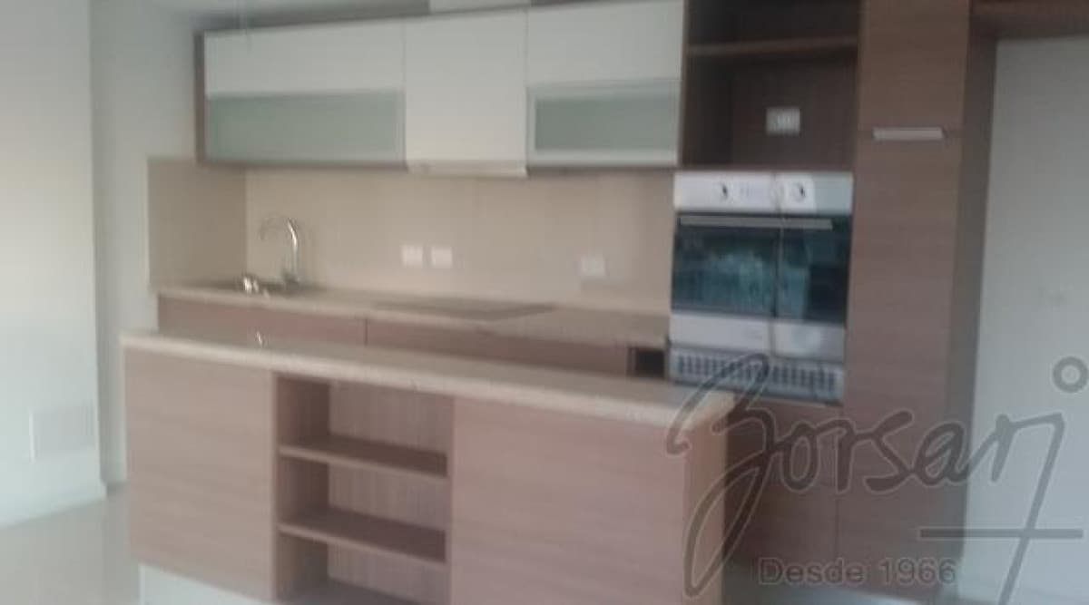 Apartamento en Roosevelt, Monoambiente *  -