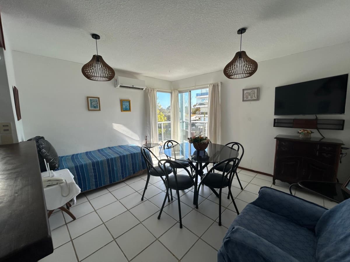 Apartamento ID.432 - Apto en Venta en Aidy Grill, bajos gastos comunes