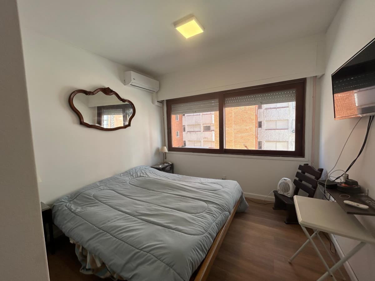 Apartamento ID.1428 - Edificio Islamar, dos dormitorios, contrafrente