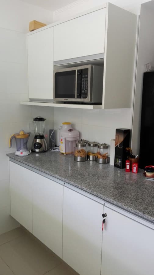 Apto en alquiler de temporada, con terraza y parrillero propio  -
