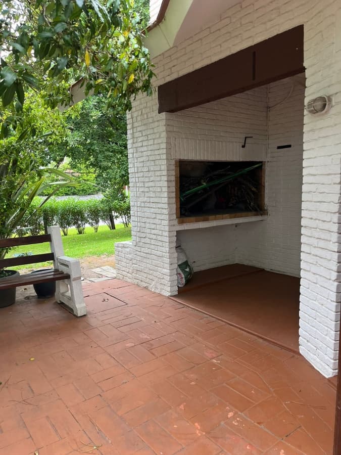 Casa ID.2735 - Se vende muy linda casa