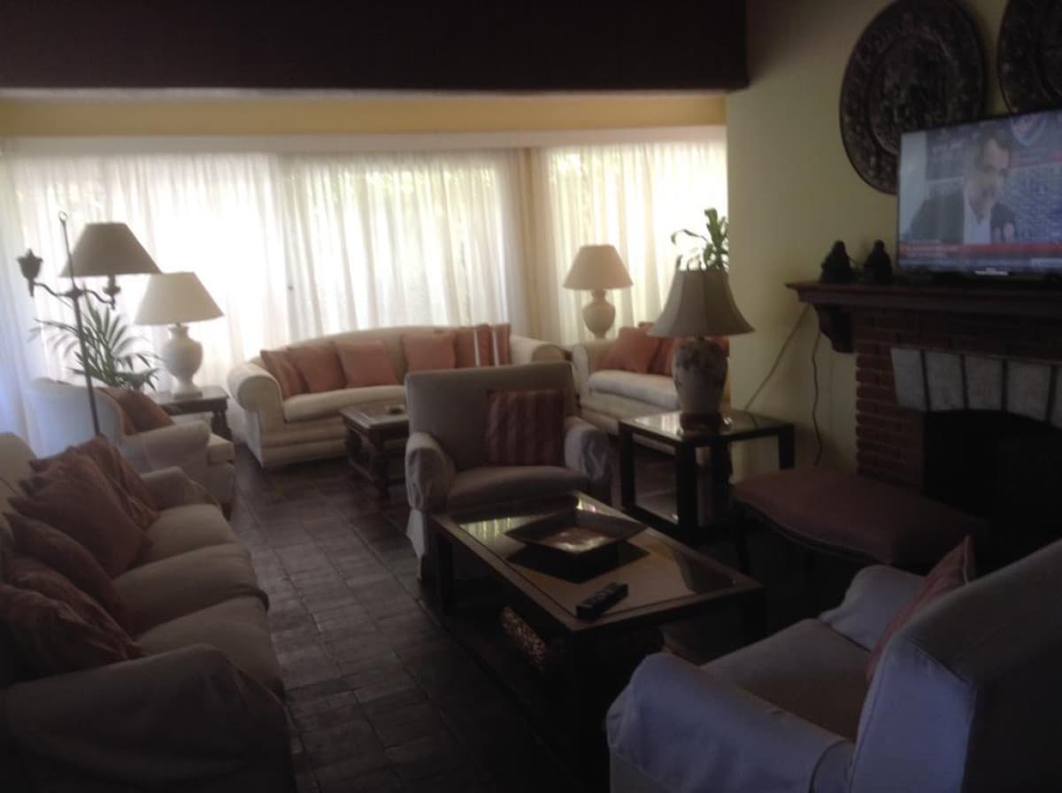 Alquiler de temporada, hermosa casa a pasos de la Playa Mansa   -