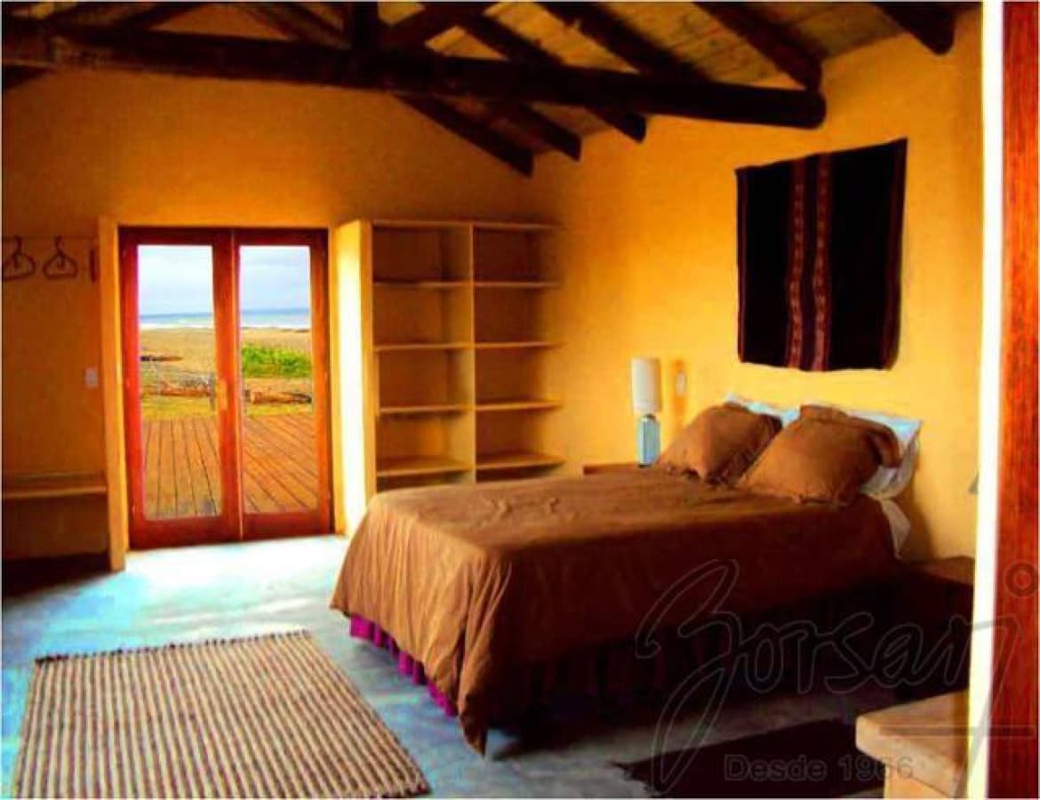 Casa en Sauce de Portezuelo, 4 dormitorios *  -