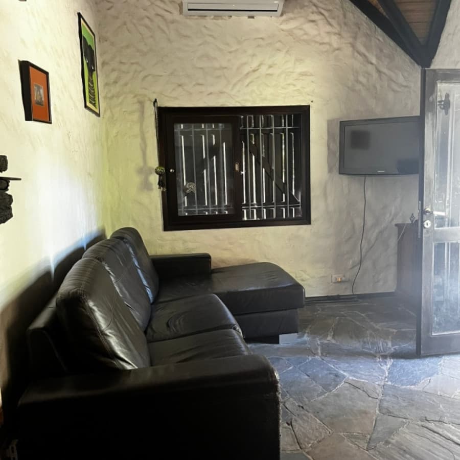 Alquiler de temporada, a metros de la Playa Mansa   -