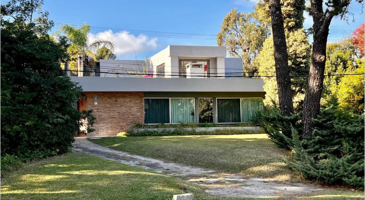 Casa ID.2947 - Excelente propiedad en venta