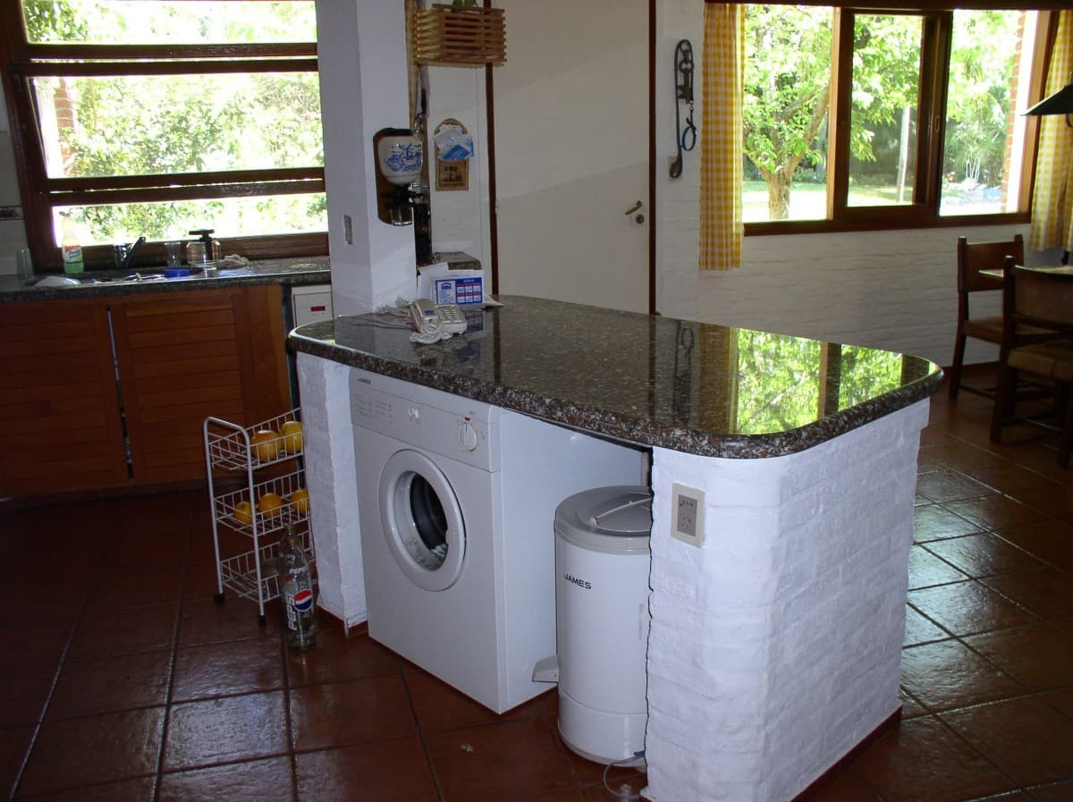 Casa en Mansa, 4 dormitorios *  -