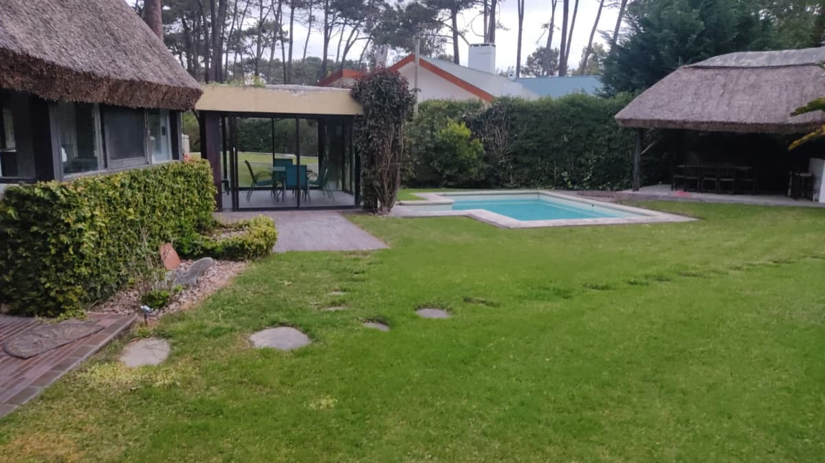 Alquiler de temporada, San Rafael, piscina, jardin  -