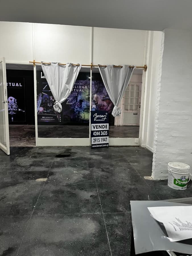 Local Comercial ID.2609 - Se vende