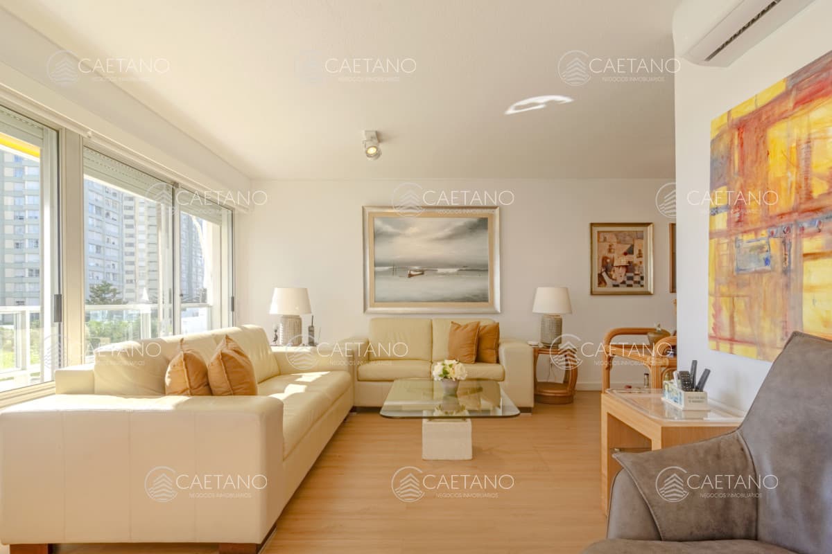 Apartamento en Punta del Este Mansa Torre Jefferson en Complejo Lincoln Center 1ra Línea de Mansa Excelentes Amenities