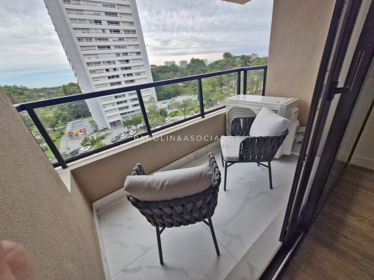 Venta Apartamento en Punta del Este Sea Garden Zona Roosevelt