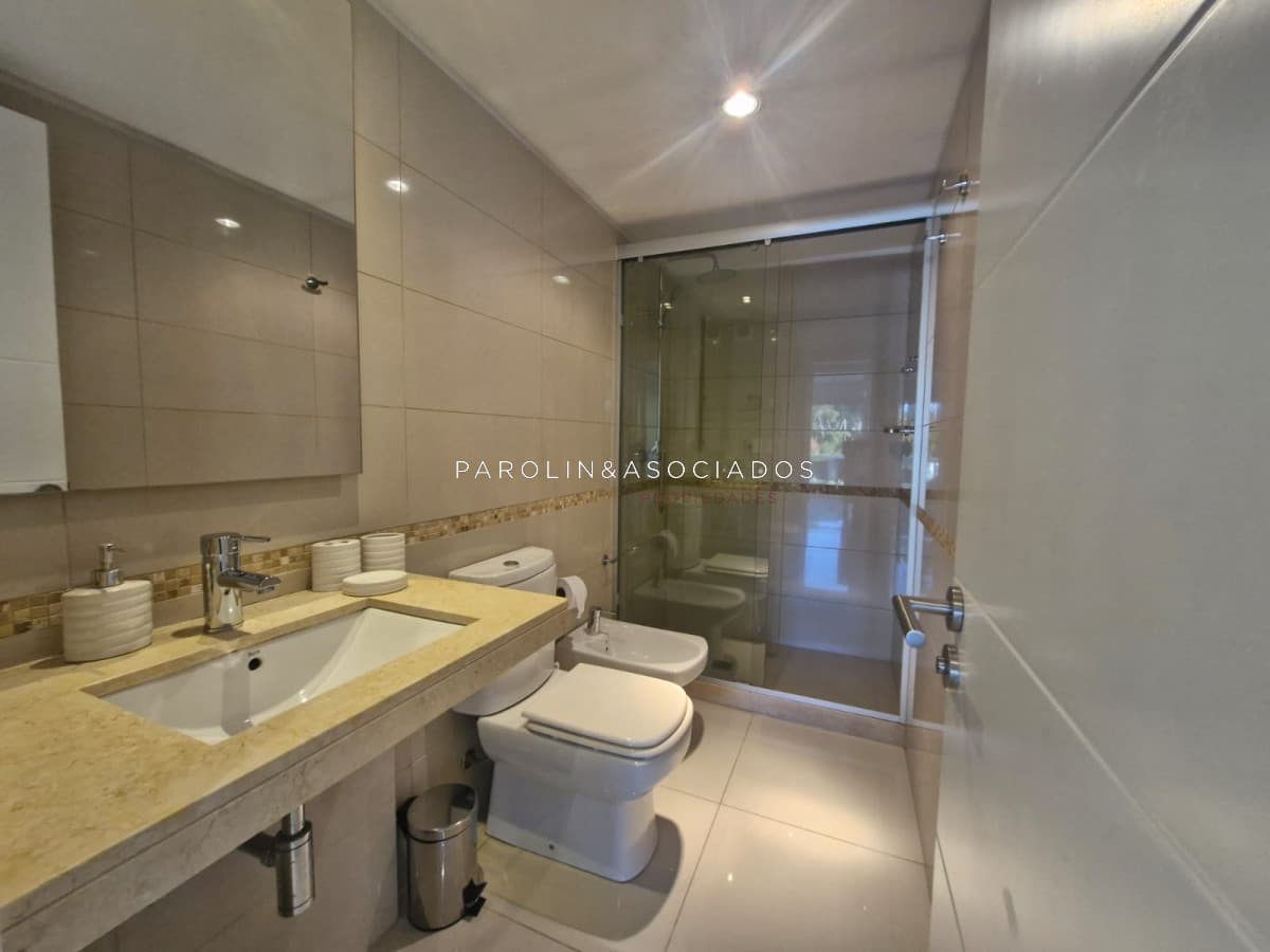 Venta Apartamento en Punta del Este Parc Du Soleil en Mansa 1 Dormitorio