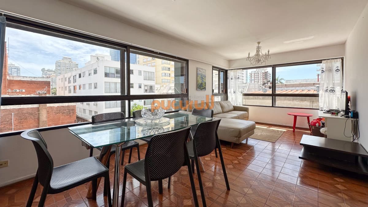 Venta Apartamento 4D + S Gran Metraje, Península, Punta Del Este