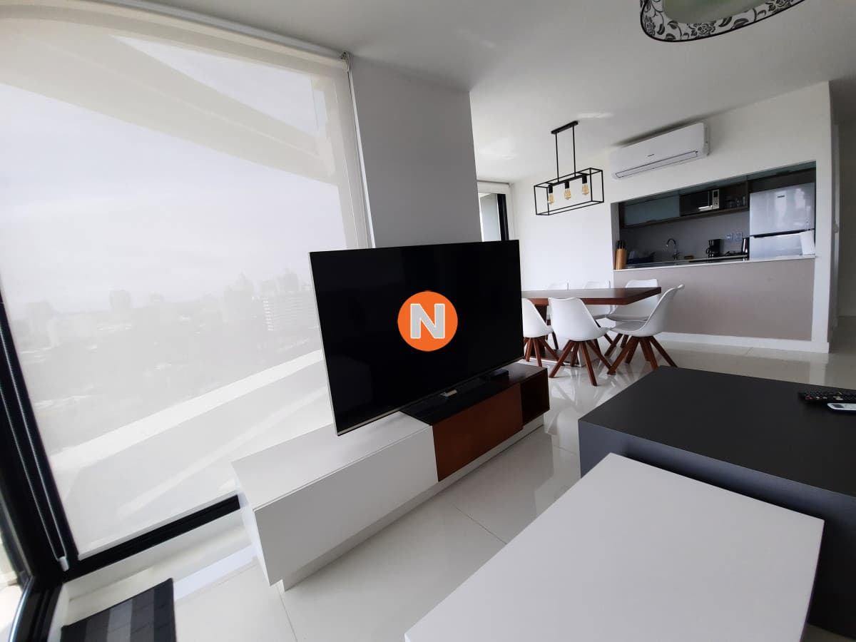Apartamento en Venta y alquiler temporada de 3 dormitorios A ...