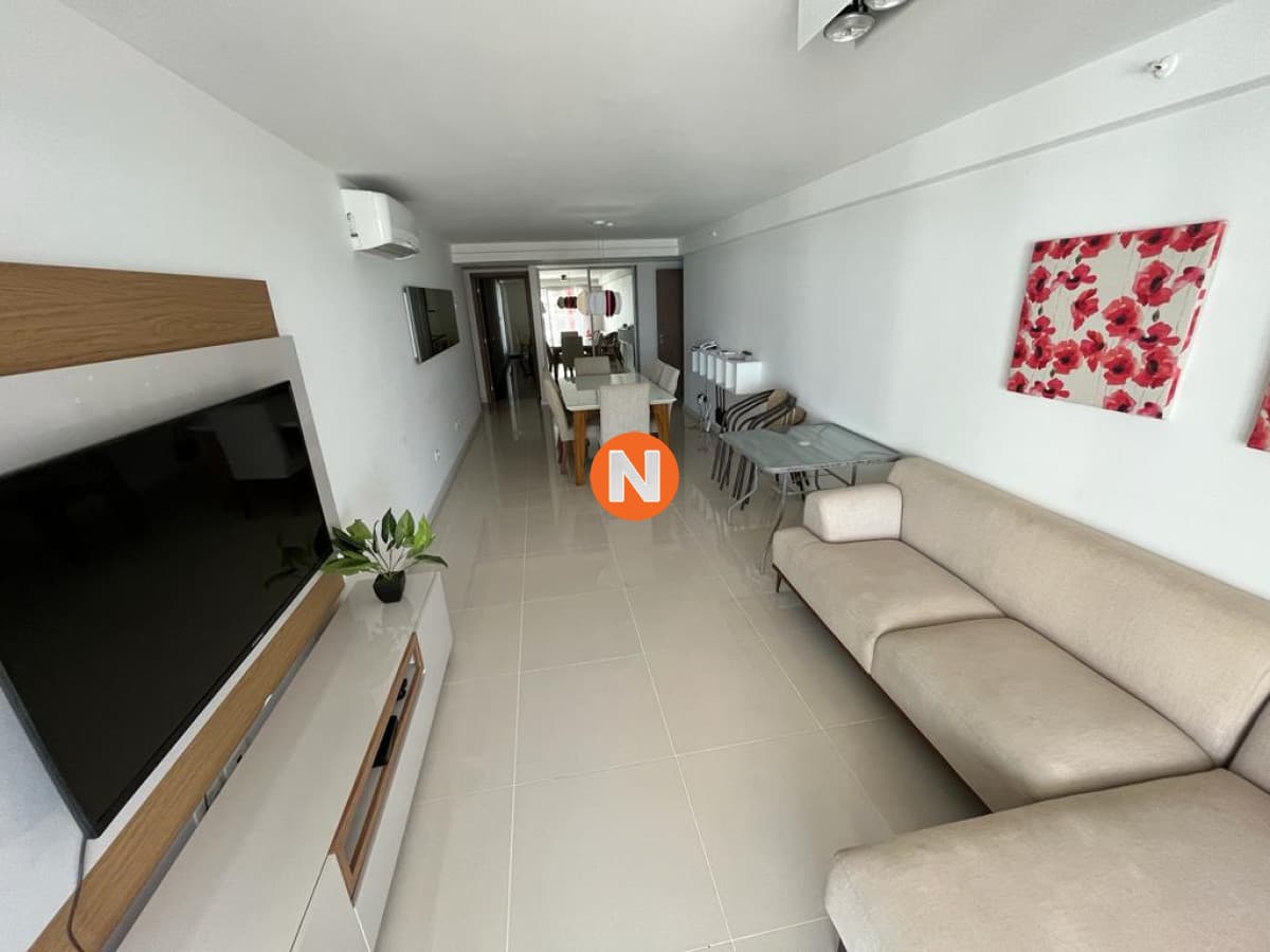 Apartamento torre de categoria