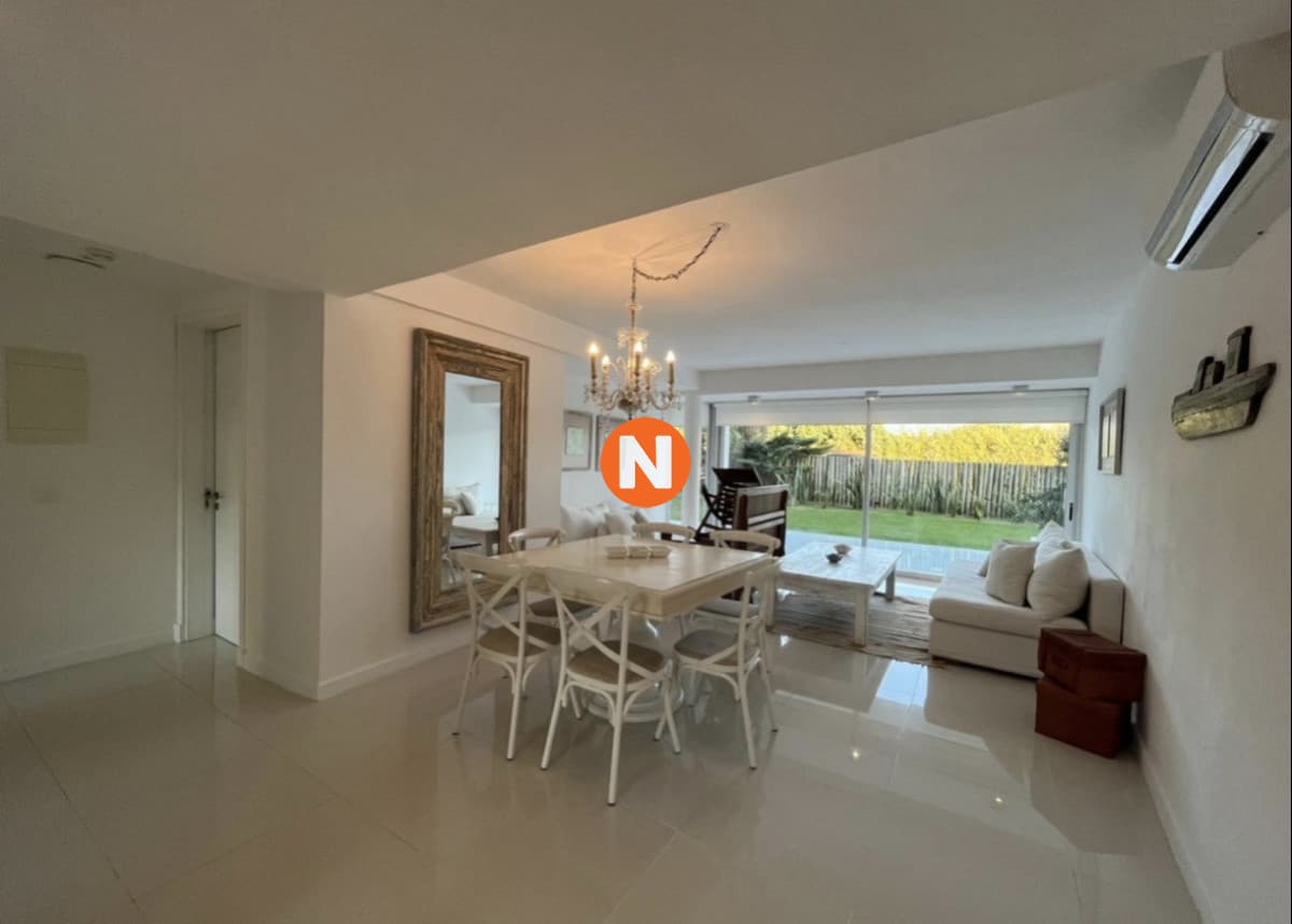 Apartamento en Venta de 2 dormitorios Bikini