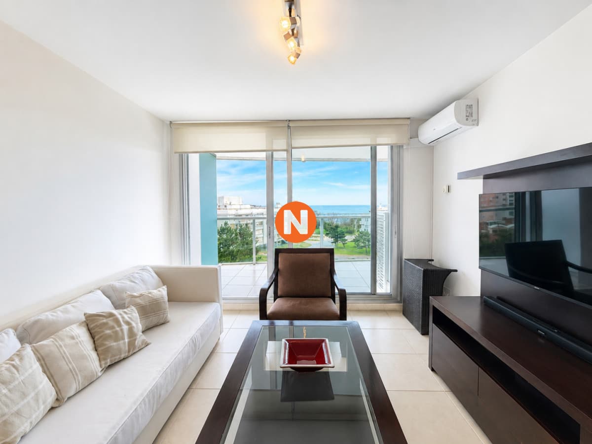 Apartamento en Venta, Mansa, Punta del Este, 2 Dormitorios.