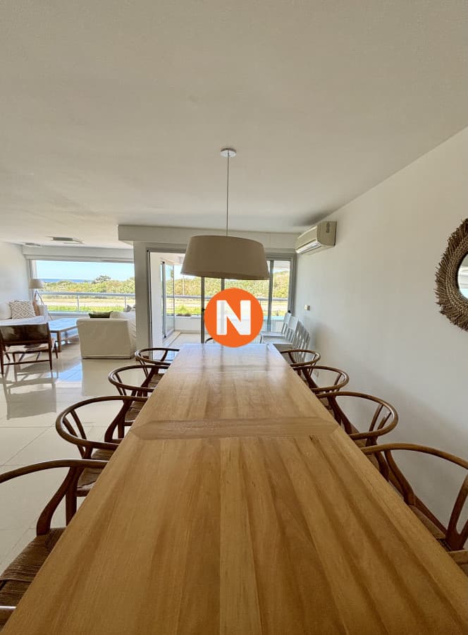 Apartamento de lujo, 3 dormitorios + dependencia