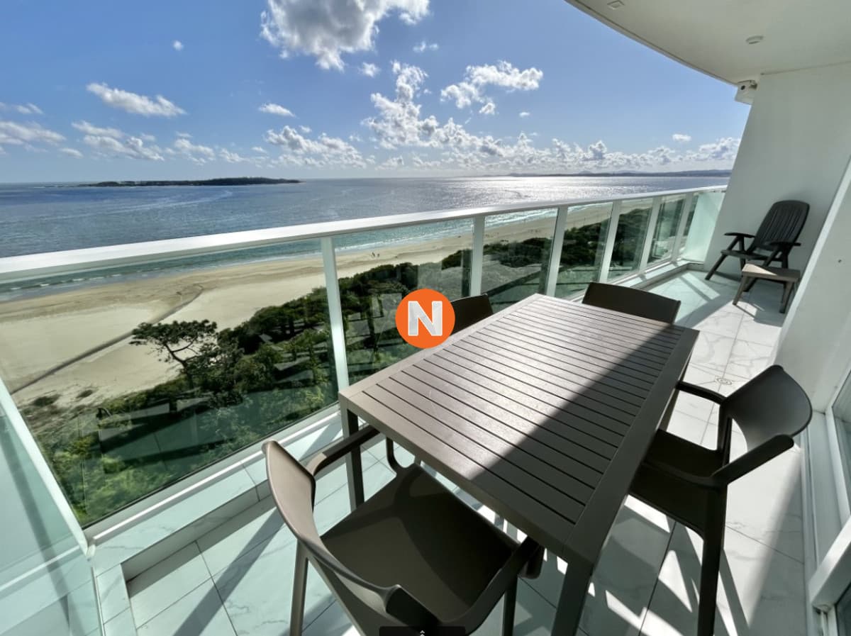 Exclusivo apartamento de 3 dormitorios Venta y Alquiler de t ...