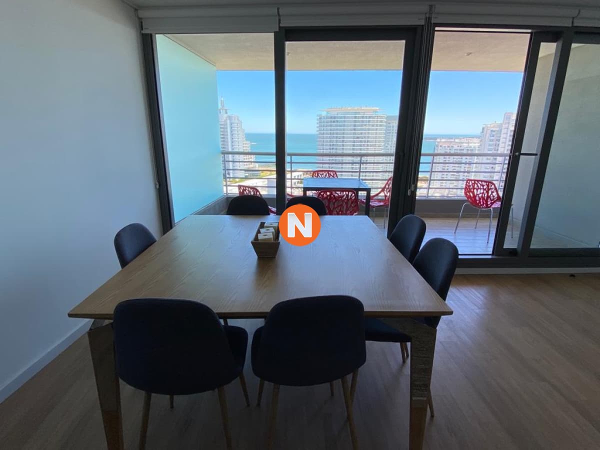 Venta de apartamento de 3 ambientes en Aidy Grill, Punta del ...