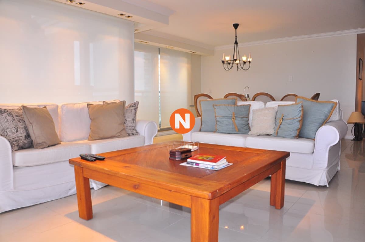 Apartamento en venta, zona brava - Punta del este