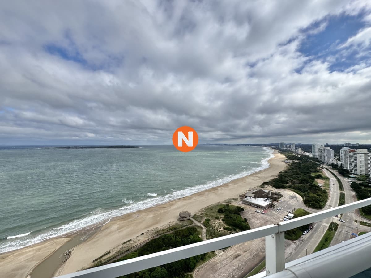 ESPECTACULAR APARTAMENTO PENTHOUSE DUPLEX EN MILENIUM PUNTA  ...