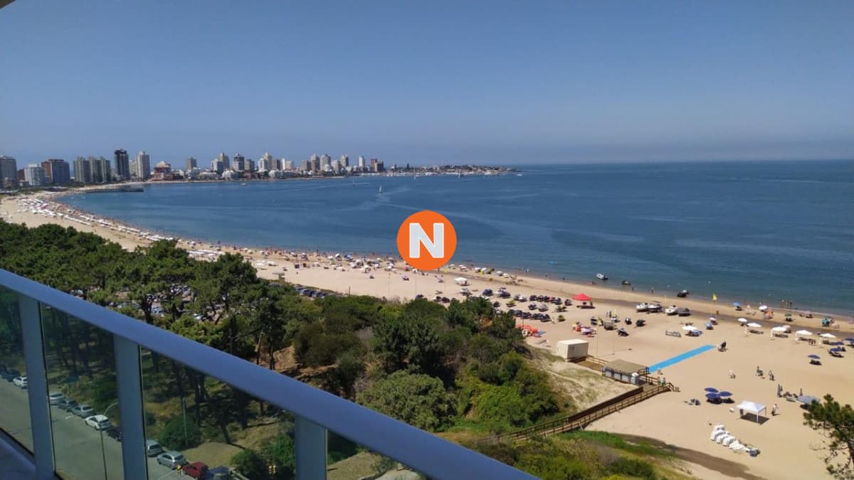 Exclusivo apartamento de 3 dormitorios Venta y Alquiler de t ...