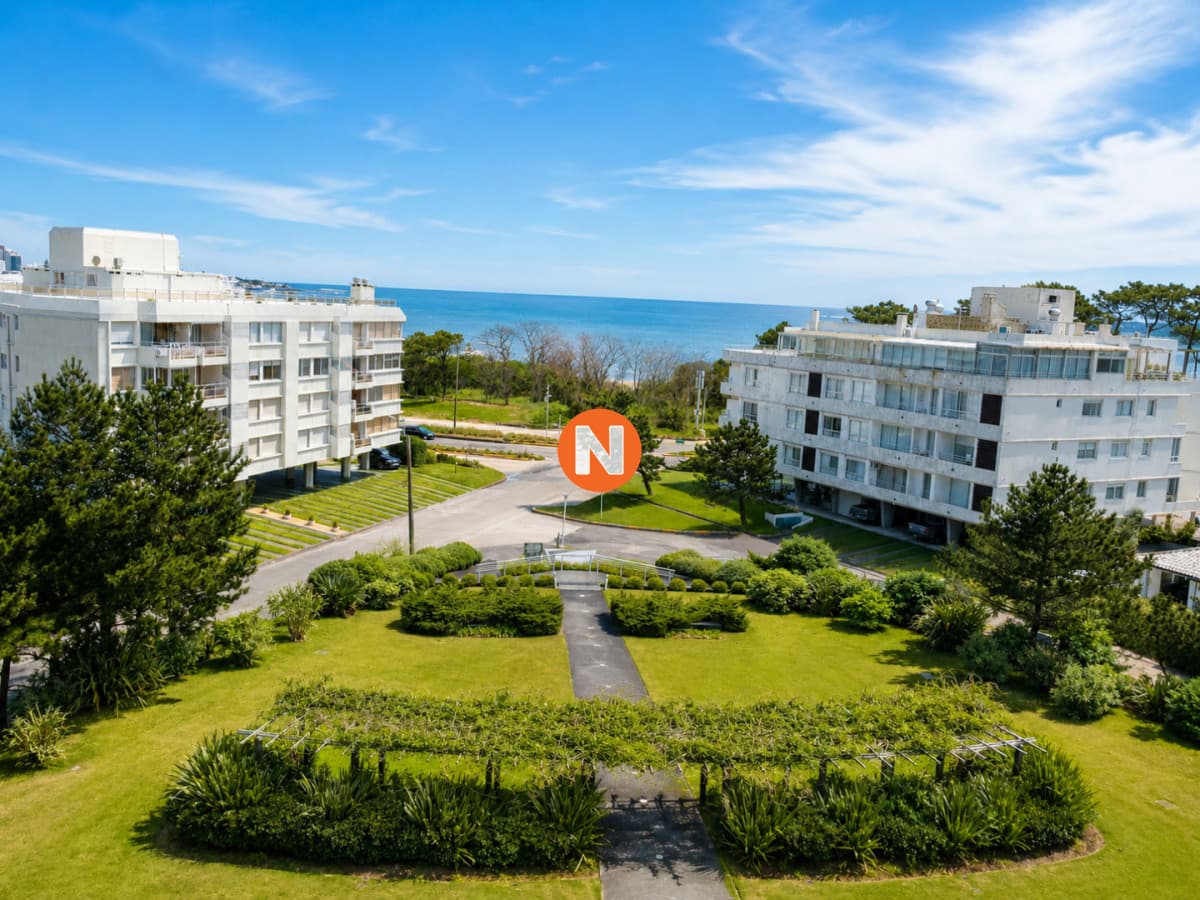 Apartamento en Venta, Mansa, Punta del Este, 2 Dormitorios.