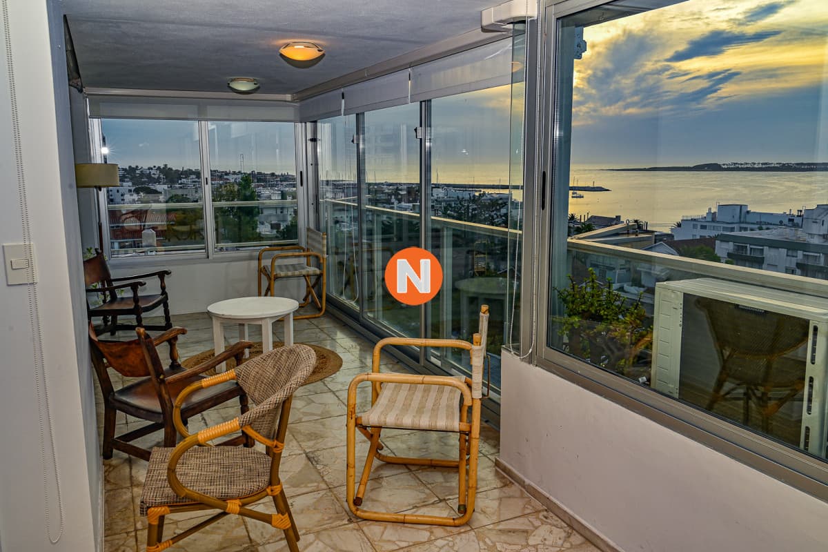 Hermoso Apartamento en Venta en Zona Puerto