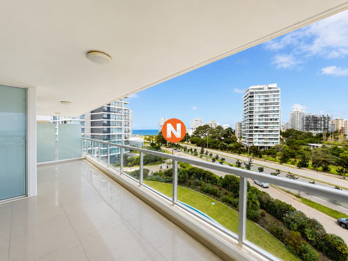 Exclusivo apartamento en Venta, 4 dormitorios