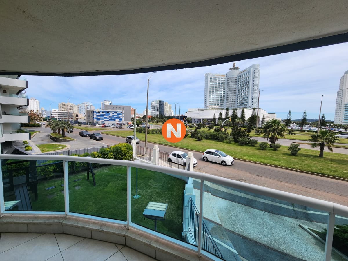 Apartamento en Venta y Alquiler, Mansa, Punta del Este, 3 Do ...